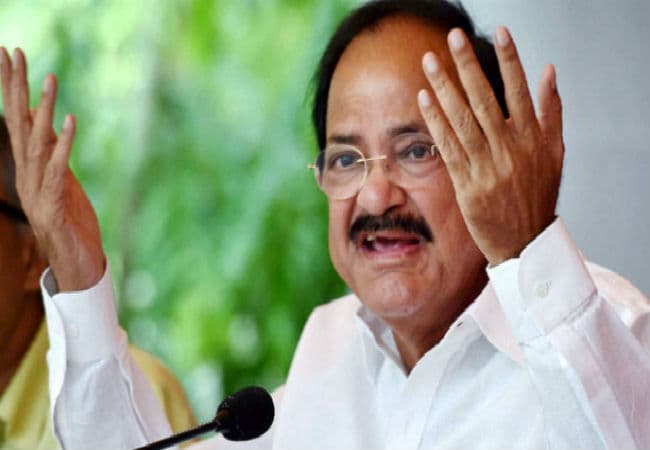 केंद्र सरकार अगले पांच वर्षों में स्वच्छता पर दो लाख करोड रुपये से अधिक खर्च करेगी