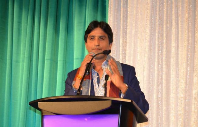 ''आप'' नेता कुमार विश्वास ने किरण बेदी पर साधा निशाना