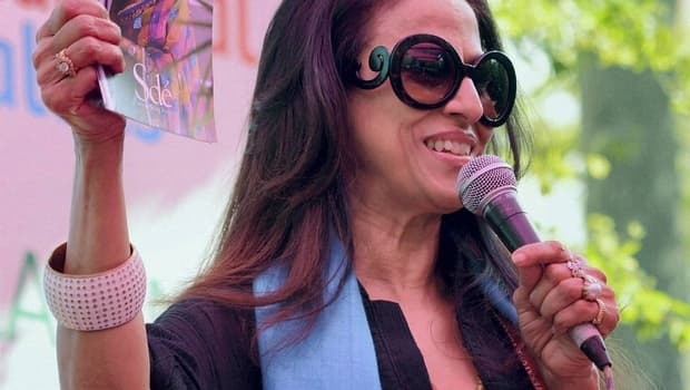 मर्दानगी और महिलाओं पर अत्याचार के मामले में मानसिकता में बदलाव लाना होगा : शोभा डे