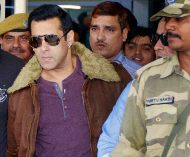 हिट एंड रन मामला : वर्ष 2002 में सलमान के पास नहीं था ड्राईविंग लाइसेंस !