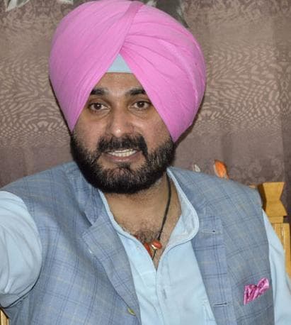 भाजपा सांसद ने दिया दिल्लीवालों को दिया ऑफर एक खरीदो एक मुफ्त पाओ