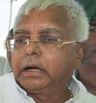 लालू ने खादी के बजाय महंगा सूट पहनने के लिए मोदी का उडाया मजाक