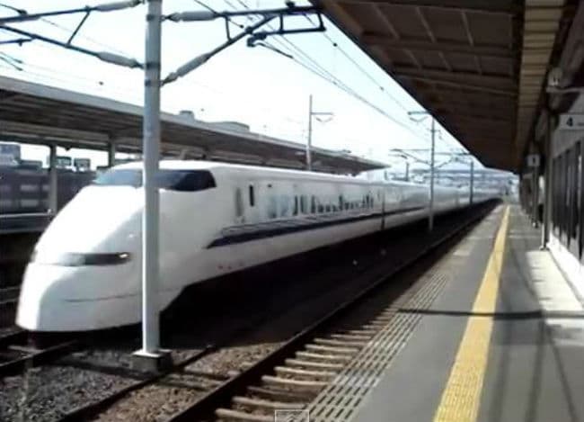 जापान के सहयोग से देश में बुलेट ट्रेन चलाने के लिए संभाव्यता रिपोर्ट हो रही तैयार : प्रभु