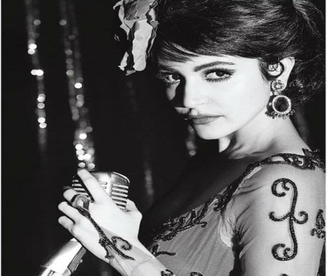 ...तो ''Bombay Velvet'' में एक ''नाइट क्‍लब सिंगर'' बनेंगी अनुष्‍का शर्मा