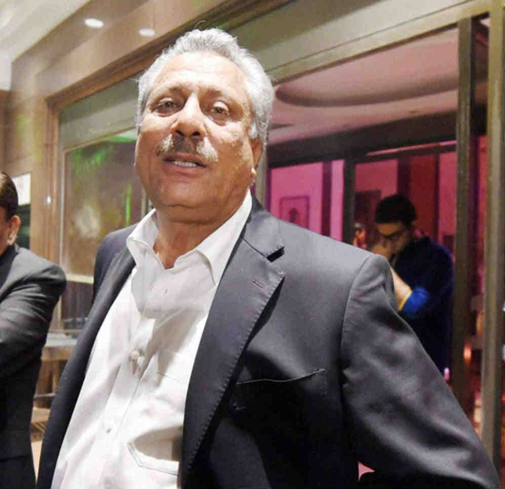 विश्वकप में पाकिस्तान भारत को मात दे सकता है: जहीर अब्‍बास