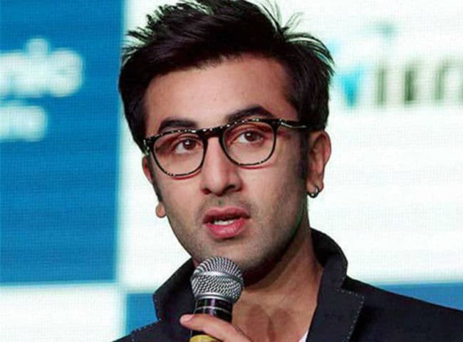 कैटरीना के साथ सगाई को लेकर ''रॉय'' रणबीर ने तोड़ी चुप्‍पी...