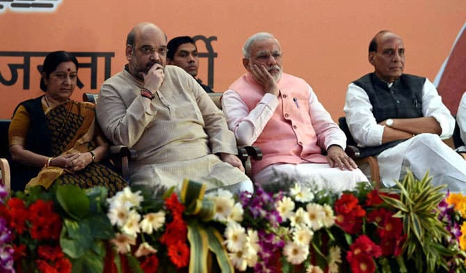 भाजपा को ही महंगा पडा नरेंद्र मोदी का कांग्रेसमुक्त भारत का नारा, अब आप पार्टी करेगी राज्यों में विस्तार