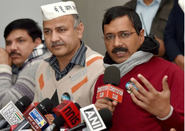 सचिवालय में प्रवेश से रोके जाने पर मीडिया ने किया सिसोदिया के प्रेस-कांफ्रेंस का बहिष्कार