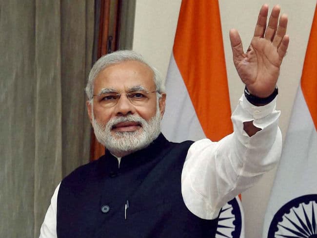 पीएम नरेंद्र मोदी ने IAS अधिकारियों को दी सलाह, ''जनहित को सर्वोपरि रखें''