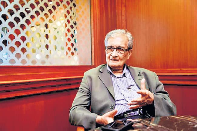 तिल का ताड़ बना रहे अमर्त्य सेन