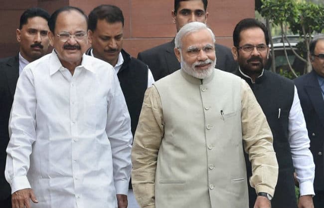 लोकसभा में भूमि अधिग्रहण बिल पर पीएम ने कहा- विपक्ष द्वारा बनाये गए ‘मिथक’ की हवा निकालें