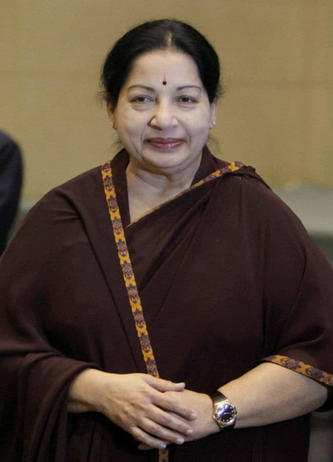 67 की हुईं अम्‍मा, प्रधानमंत्री ने दी जन्‍मदिन की बधाई