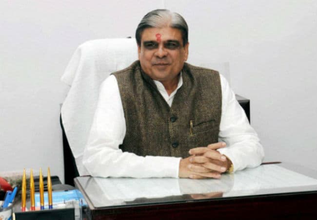 जम्‍मू-कश्‍मीर से धारा 307 हटाने पर अभी कोई विचार नहीं : हरिभाई चौधरी