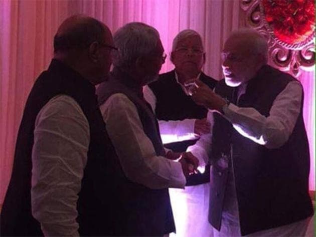 जब मिले नरेंद्र मोदी-नीतीश कुमार तो देखते ही रह गये सब