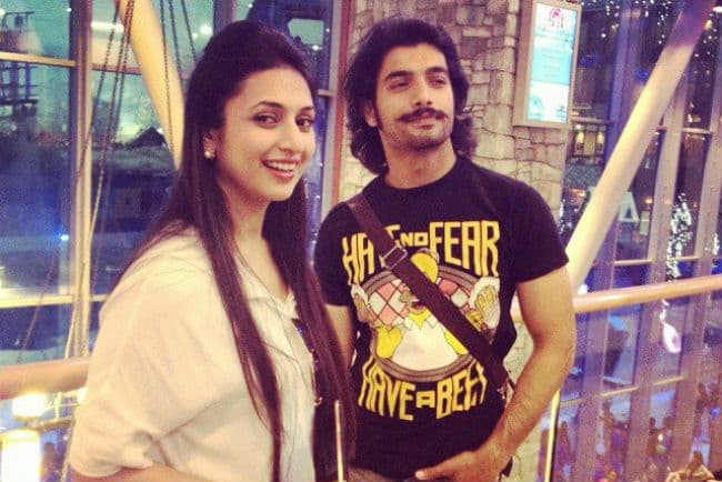 ''ये है मोहब्‍ब‍तें'' की ईशिता ने तोड़ा पार्टनर शरद संग रिश्‍ता