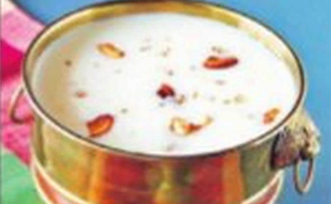 होली में लें स्वादिष्ट व्यंजन का आनंद