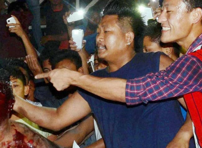 नगालैंड : गुस्‍साई भीड़ ने दुष्‍कर्मी को जेल से खिंच कर मारडाला
