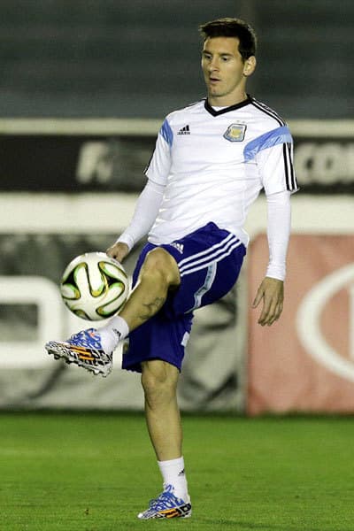 लियोनेल मेसी का नया धमाल, 32 हैट्रिक का बनाया रिकॉर्ड