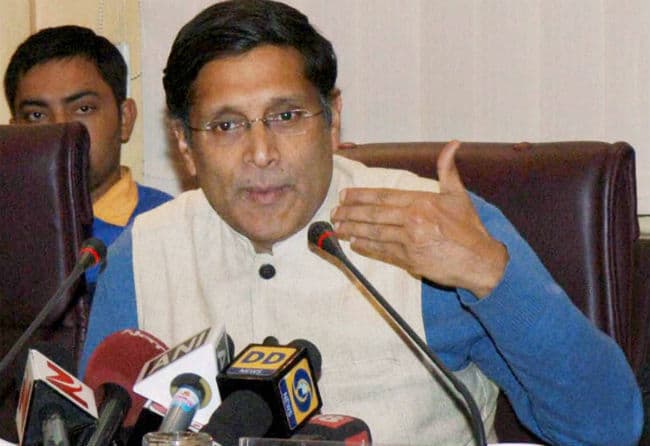 सक्रिय लोकतंत्र के कारण भारत में बडे सुधारों की उम्मीद करना अनुचित : अरविंद सुब्रमणियन