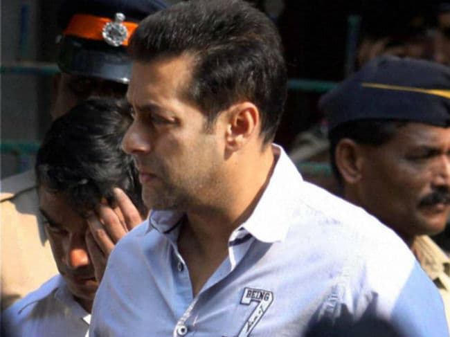 हिट एंड रन केस : न ही दुर्घटना स्थल पर और न ही घर पर थे सलमान