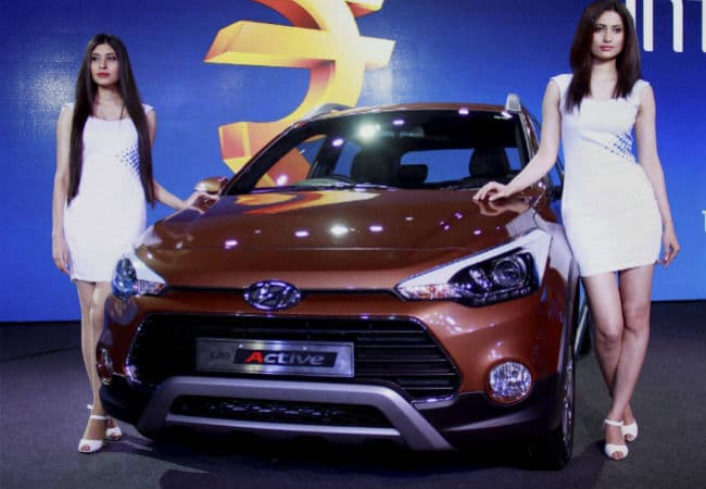 Hyundai की हैचबैक i20 Active लांच, भारतीय परिचालन से 60 लाख उत्पादन का लक्ष्य