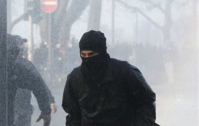 ट्यूनिशिया हमले में 22 मरे, 2-3 बंदूकधारी हमलावरों का अभी भी कोई सुराग नहीं