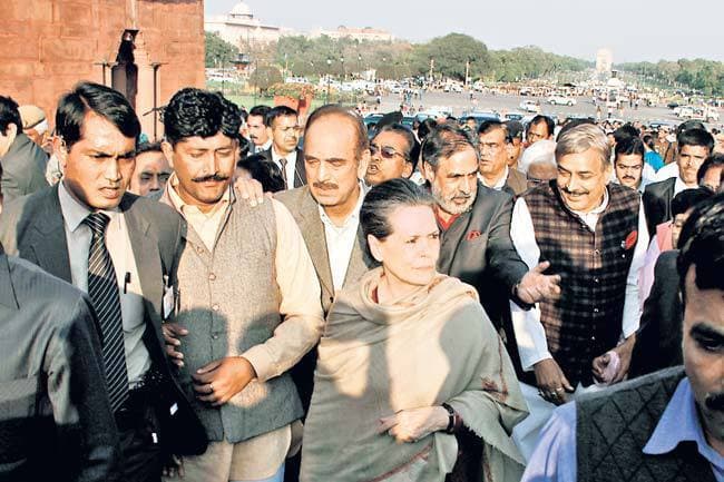 क्या ‘मोदी मैजिक’ को तोड़ेगी कांग्रेस?