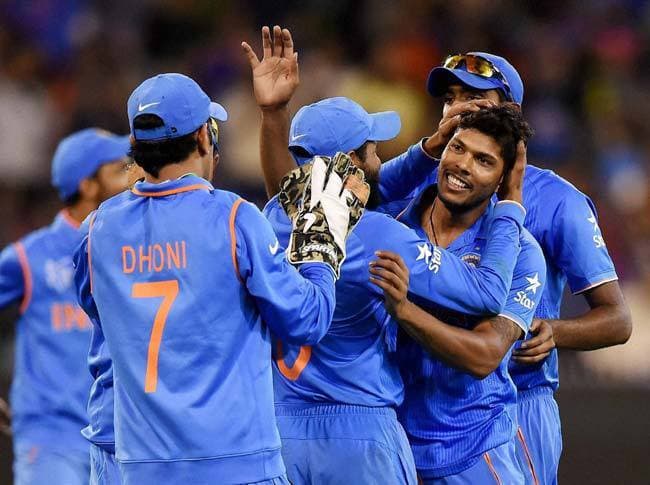 ऑस्ट्रेलियाई मीडिया ने की धौनी-कोहली की आलोचना