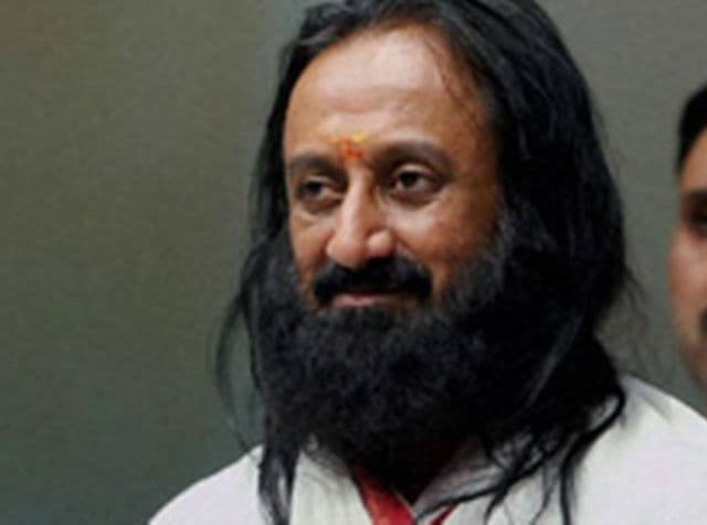 श्री श्री रविशंकर को ISIS ने दी सिर कलम करने की धमकी