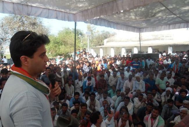 सोनिया अध्यक्ष, राहुल उपाध्यक्ष बने रहें, यह अमरिंदर का निजी विचार है : सिंधिया