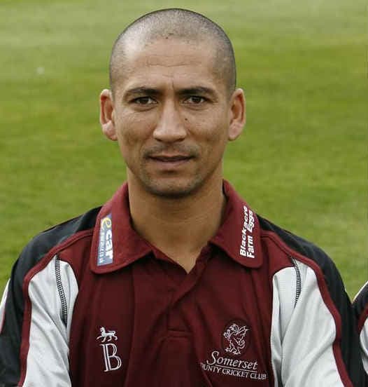 दिल्ली डेयरडेविल्स ने अल्फोंसो थॉमस को गेंदबाजी कोच बनाया