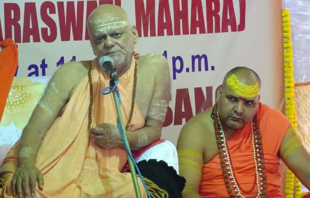 शंकराचार्य निश्चलानंद की नजर में गांधी, जेपी व अन्ना को नहीं था शास्त्रों का पूर्ण ज्ञान