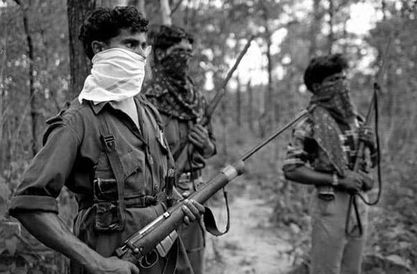 युवाओं को जबरन उठा ले जा रहे हैं नक्सली