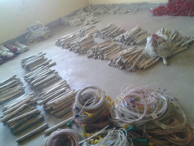 डोमचांच में 700 पॉवर जेल व 2000 जेलेटिन बरामद