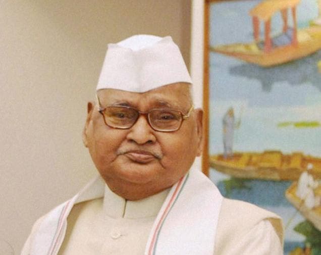 मध्यप्रदेश के राज्यपाल रामनरेश यादव की गिरफ्तारी पर हाइकोर्ट ने लगायी रोक