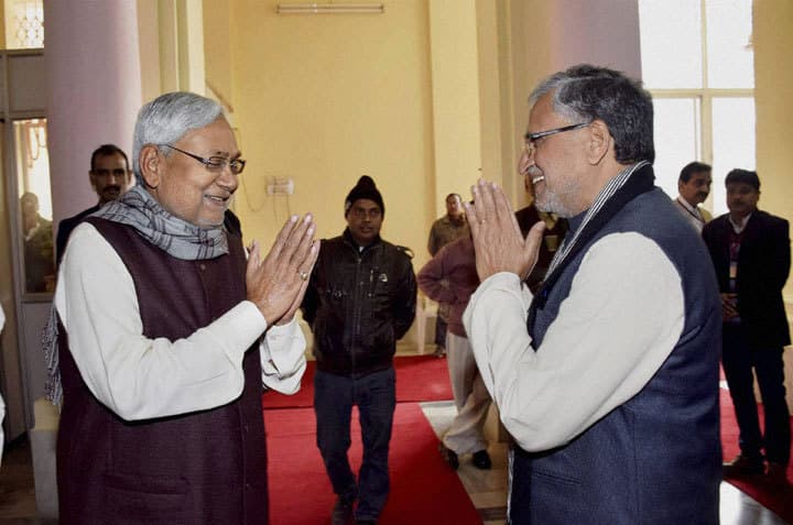 जब विधान परिषद में हुई नीतीश कुमार और सुशील मोदी के बीच तीखी नोक-झोंक