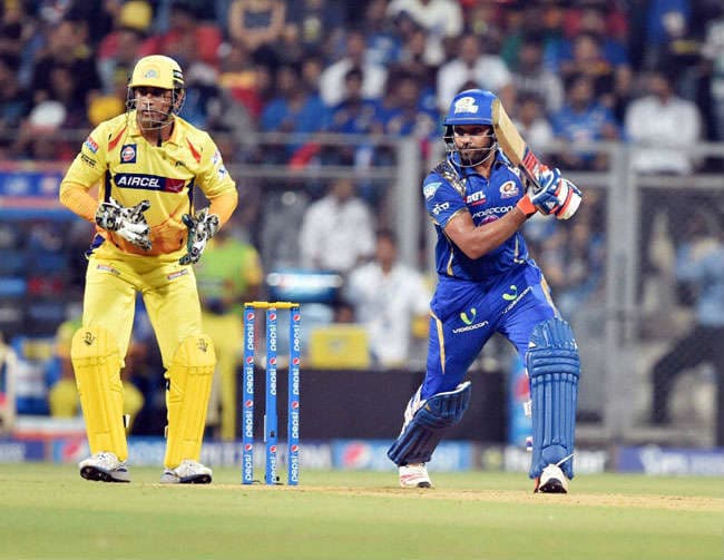 IPL 8 : चेन्नई सुपर किंग्स ने जड़ा जीत का हैट्रिक, मुंबई इंडियंस को छह विकेट से हराया