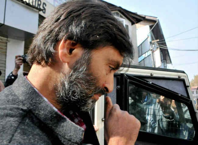 कश्मीरी पंडितों के लिए अलग टाउनशिप बनाने के विरोध में अलगाववादी नेता यासिन मलिक भूख हड़ताल पर