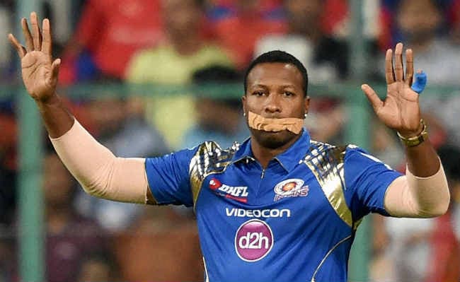 ...जब अंपायर के निर्णय से नाराज सुनील गावस्कर अपने साथी चेतन चौहान को भी मैदान से लेकर पवेलियन की ओर चल पड़े थे