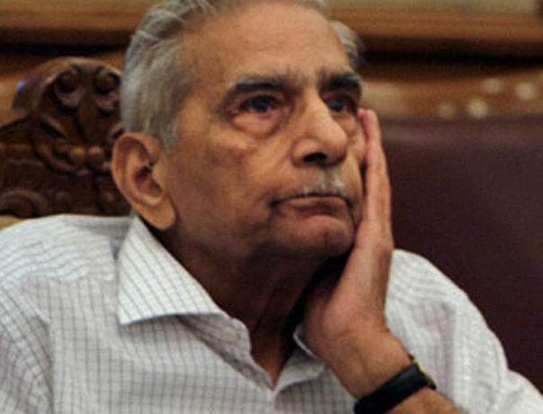 पिता शांतिभूषण ने केजरीवाल को बताया रंगा सियार तो पुत्र प्रशांत भूषण ने कहा- आप पार्टी है खाप पंचायत