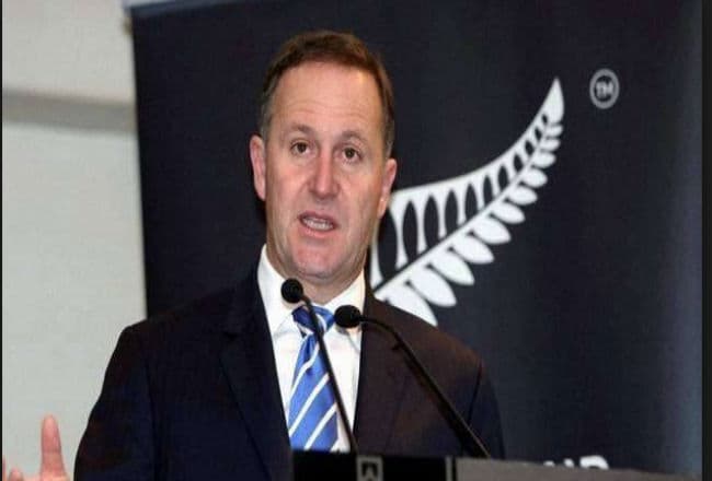 महिला वेटर के बाल खींचने मामले को लेकर न्‍यूजीलैंड के पीएम ने मांगी माफी