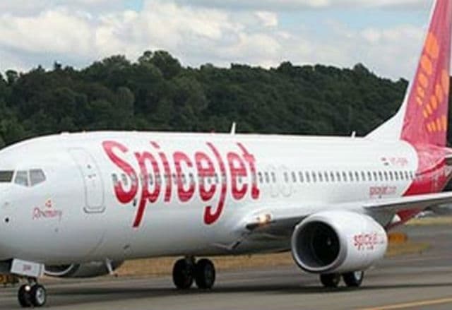 999 रुपये में करें हवा की सैर, spicejet लेकर आया है लुभावना ऑफर