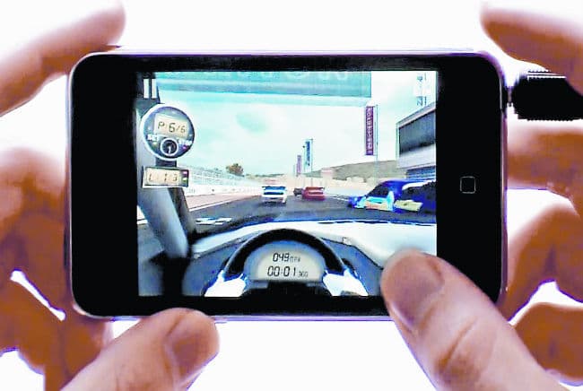 भारतीय प्रतिभाओं को नये मौके दे रही स्मार्टफोन गेमिंग