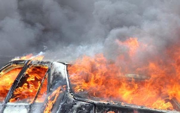 इराक की राजधानी में कार विस्फोटों से कम से कम 20 की मौत