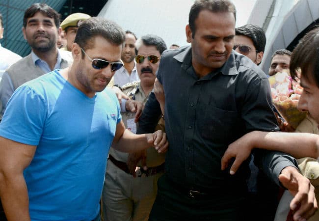 आर्म्‍स एक्‍ट मामला : बोले सलमान खान-  मुझे फंसाया जा रहा है