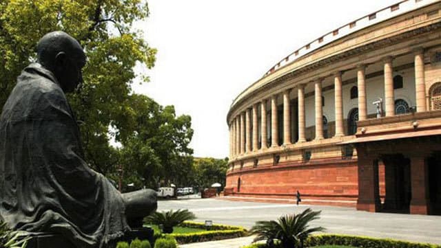 पंजाब के मोगा में बस में हुई छेड़खानी का मामला सदन में उठा