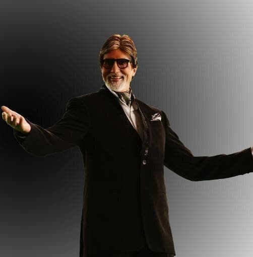 सोशल मीडिया पर बिग बी ने जतायी नाराजगी, फिर शब्दों की कटुता के लिए मांगी माफी