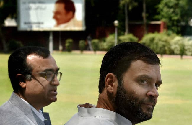 रीयल एस्टेट विधेयक: राहुल पर भाजपा ने साधा निशाना