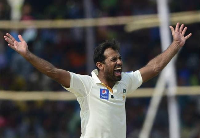 मैदान पर भिड़े बांग्लादेशी और पाकिस्तानी खिलाड़ी, आईसीसी ने लगाया जुर्माना