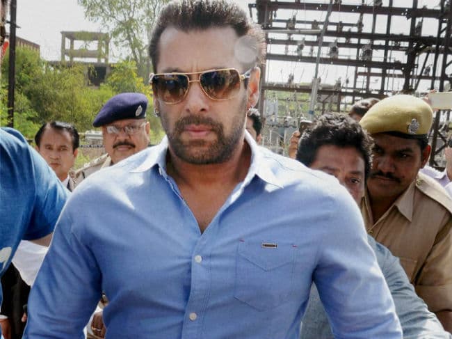 आर्म्‍स एक्‍ट मामला : आज कोर्ट में अपने सबूत और गवाह पेश करेंगे सलमान खान